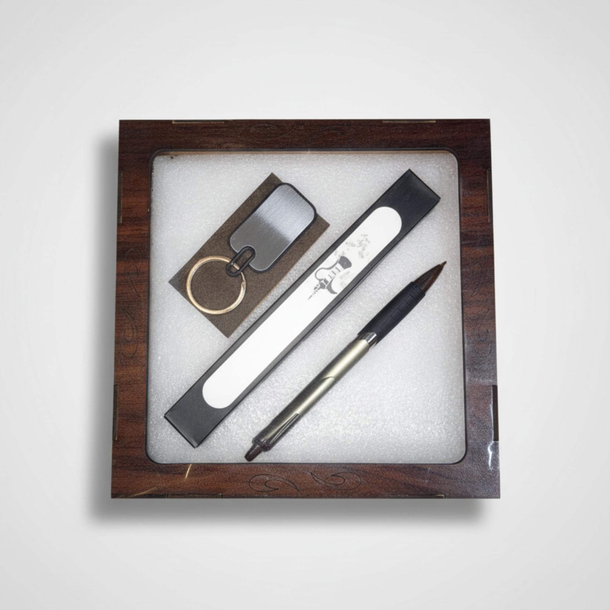 The Perfect Gift Box: Perfume, Pen & Keychain