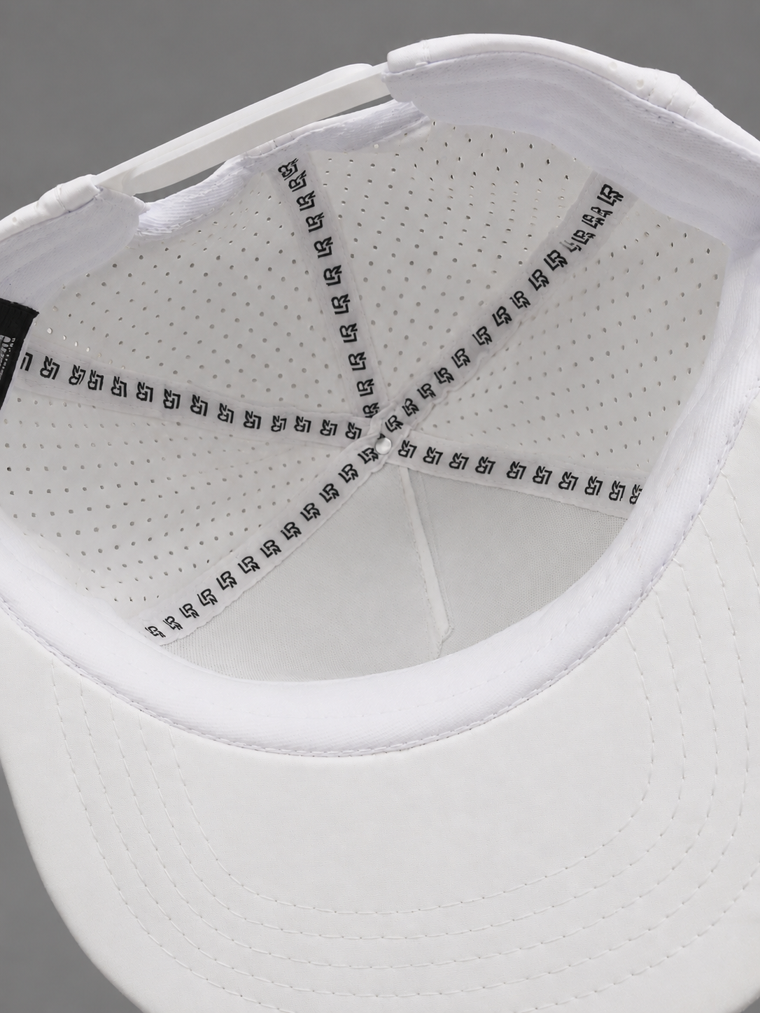 Center Seam Snapback Cap - White